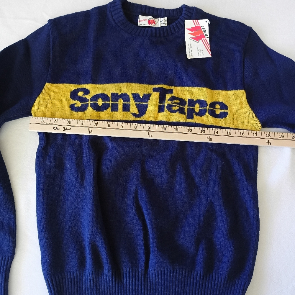 VINTAGE w/tag 1980's Extremely Rare Navy yellow Sony Tape knitted Sweater Size S - Picture 12 of 14